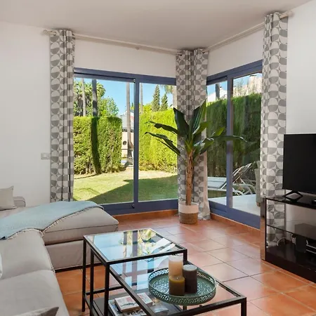 3 Bed Townhouse With Garden & Terraces In Sun & Golf Nueva Andalucia *