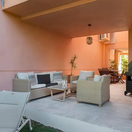 3 Bed Townhouse With Garden & Terraces In Sun & Golf Nueva Andalucia * מארבלה